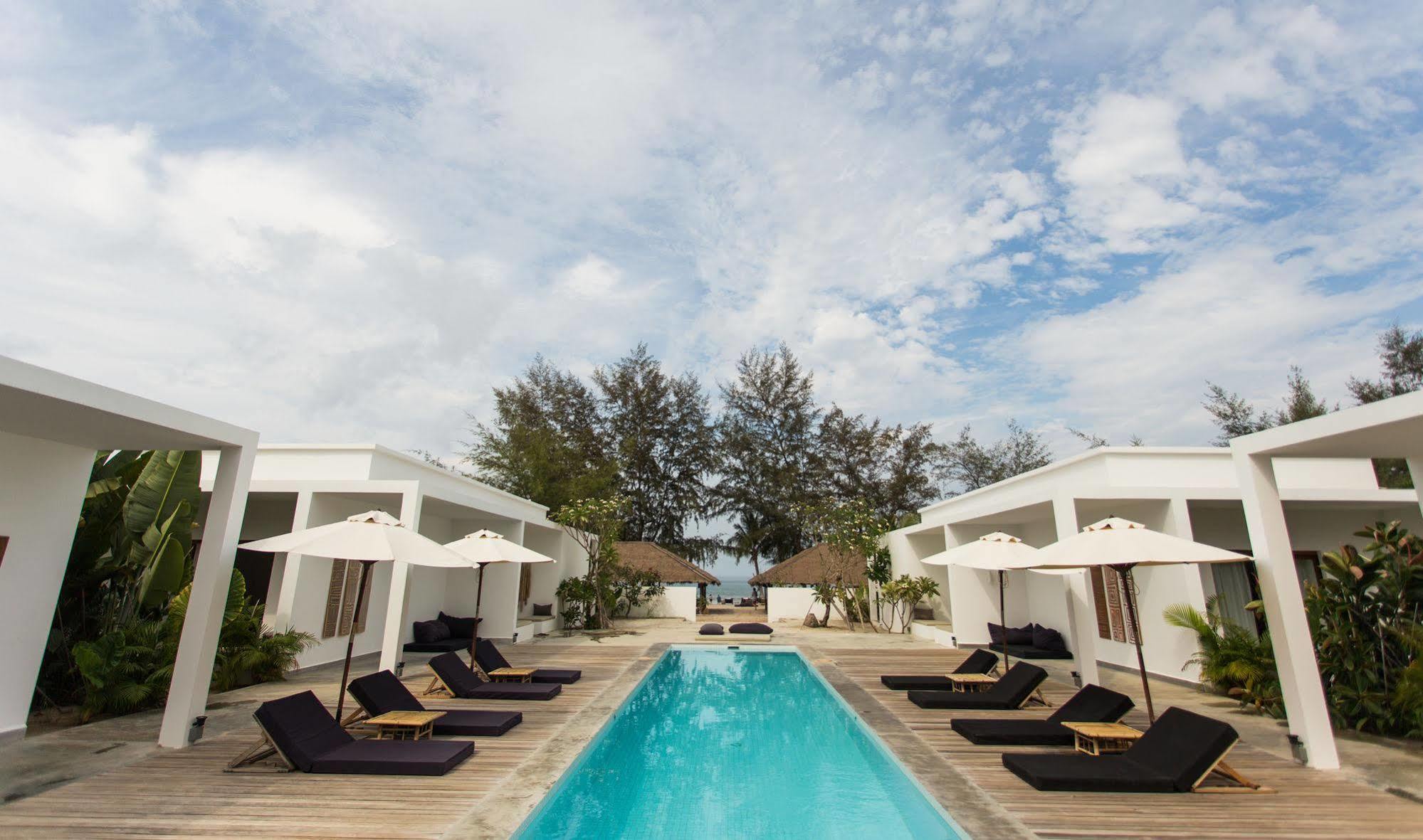 Tamu Otres Hotell Sihanoukville Exteriör bild