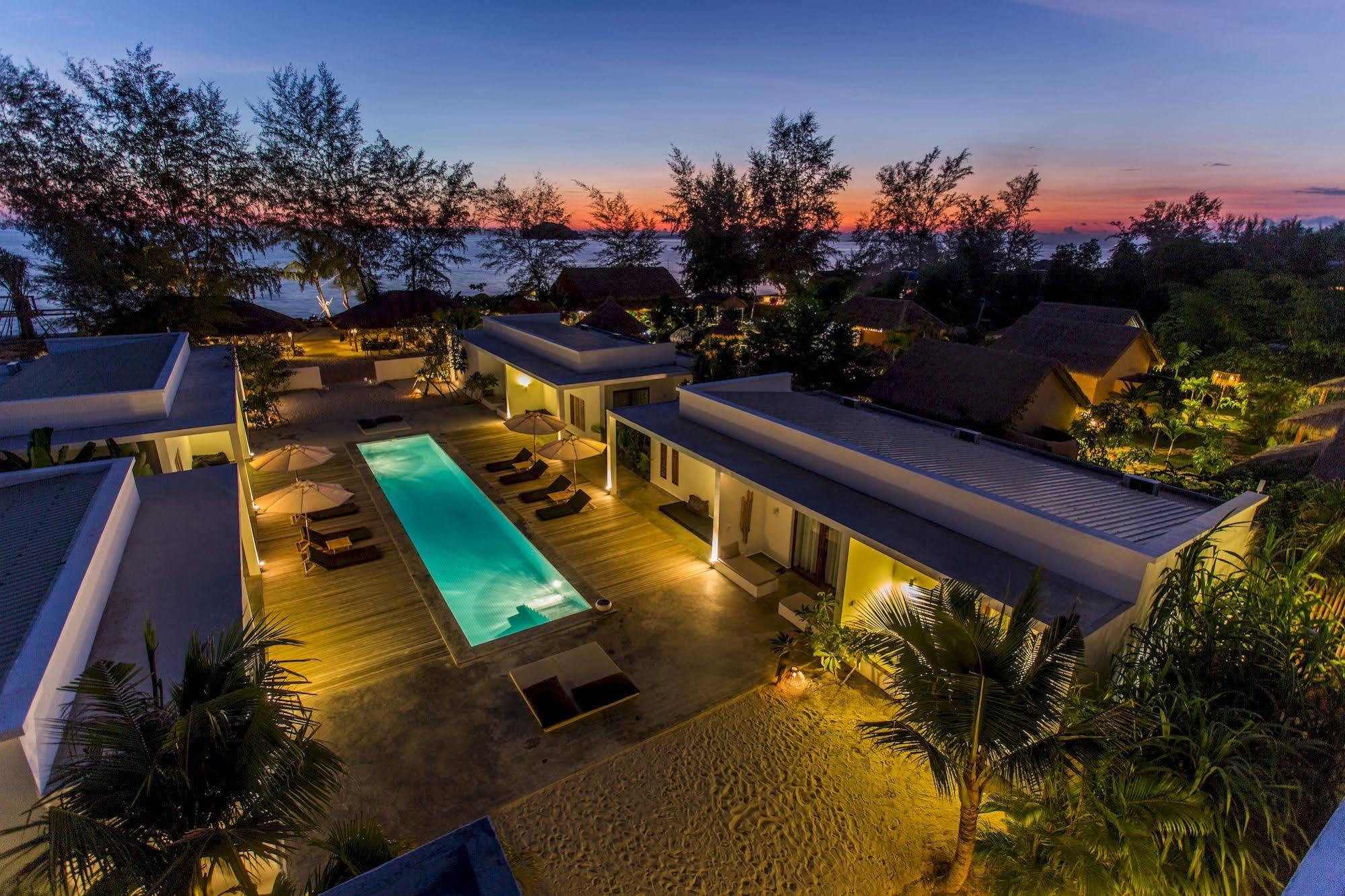 Tamu Otres Hotell Sihanoukville Exteriör bild